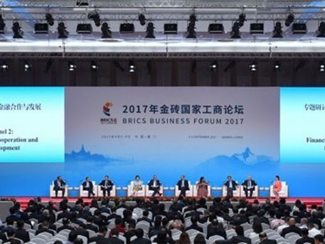 摩拜单车再次创造里程碑:注册用户超1亿个